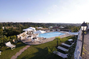 Гостиница B&B Le Colline Country House  Ангуилара Сабация